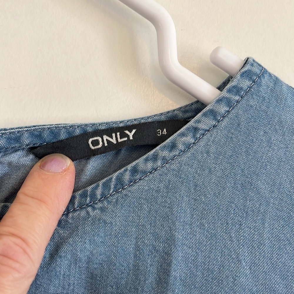 Only denim shirt size 34 small/medium - Picture 3 of 9